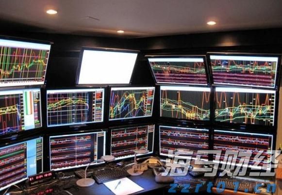 A股公告精选 | 中国石化(600028.SH)上半年预盈超200亿元 同比下滑近四成