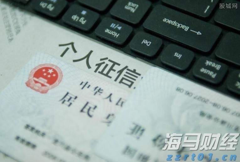 以多彩活动铸牢中华民族共同体意识——全市各中小学校开展“开学第一课”见闻